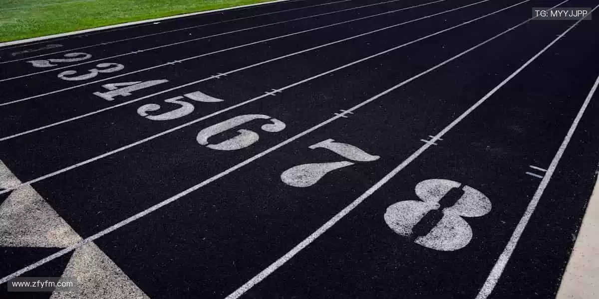 全球赛事同步直播，实时数据掌控赛场！📊 每一秒都不容错过！